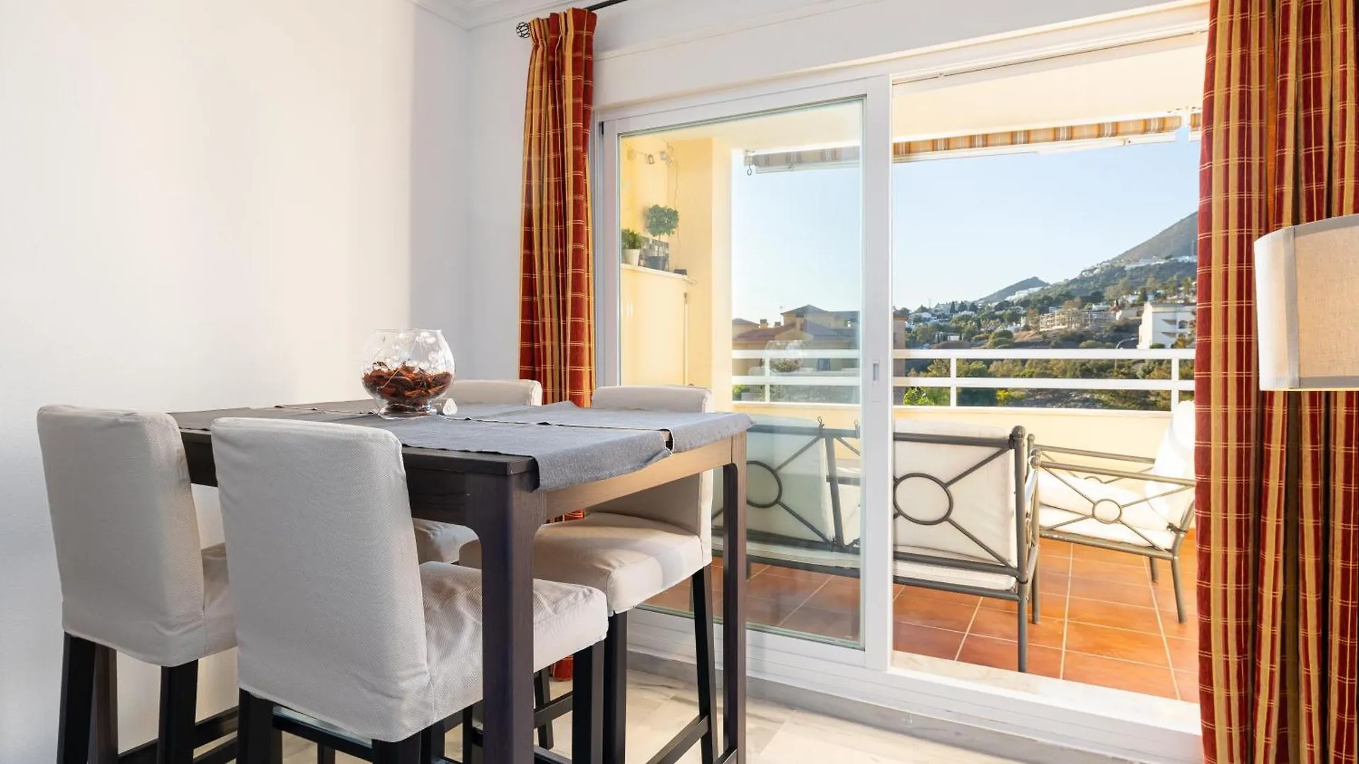 Holidays2Nueva Torrequebrada 2 Bedrooms And 2 Bathrooms, Terrace, Community Pool And Garage Benalmadena 0*,  Spain